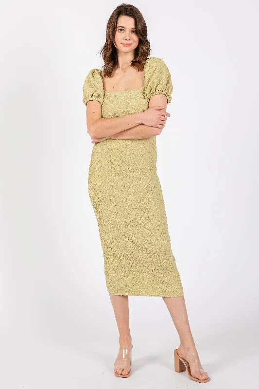 Lime Popcorn Textured Short Puff Sleeve Midi Dress